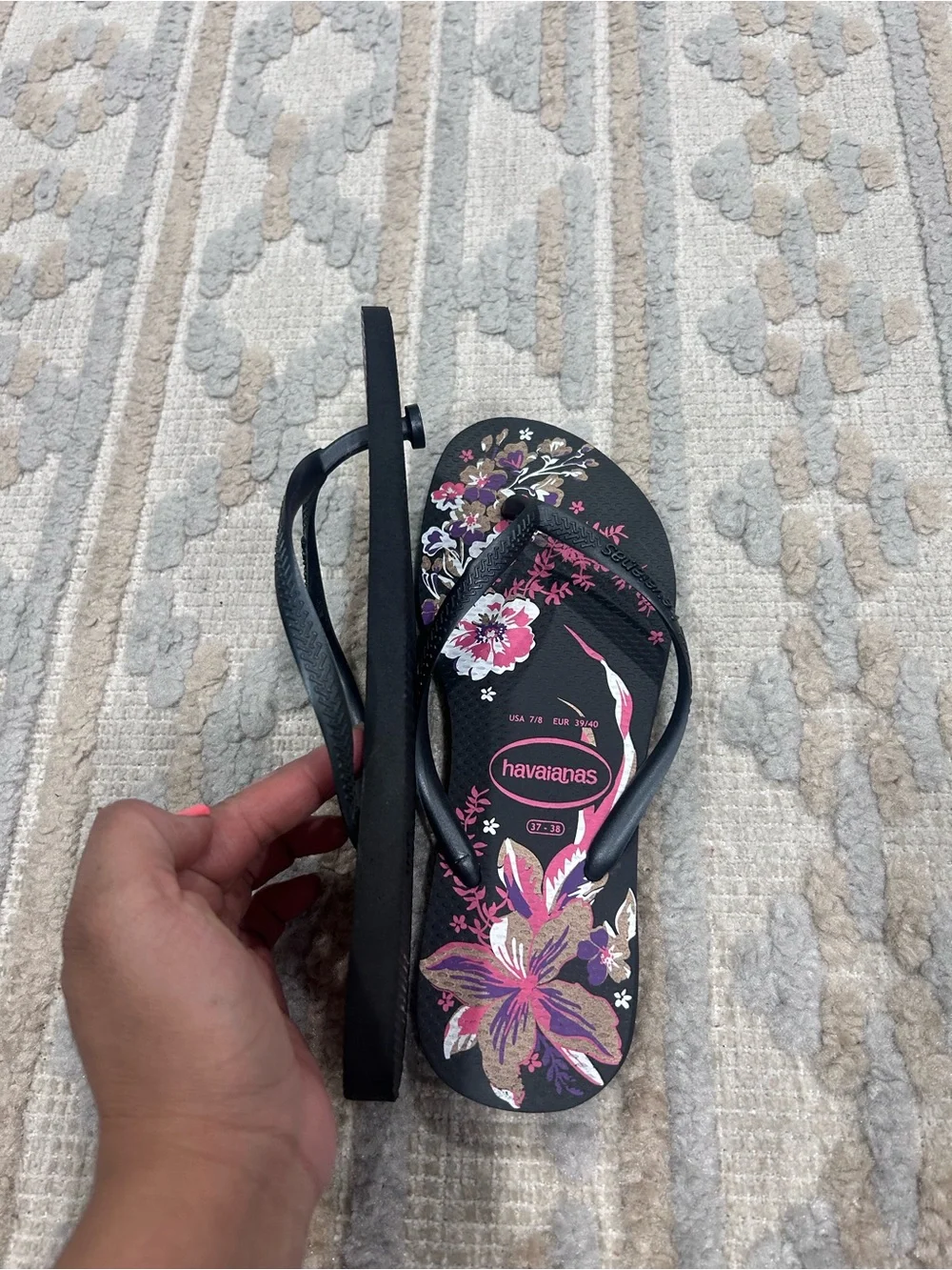 Havaianas floral flip